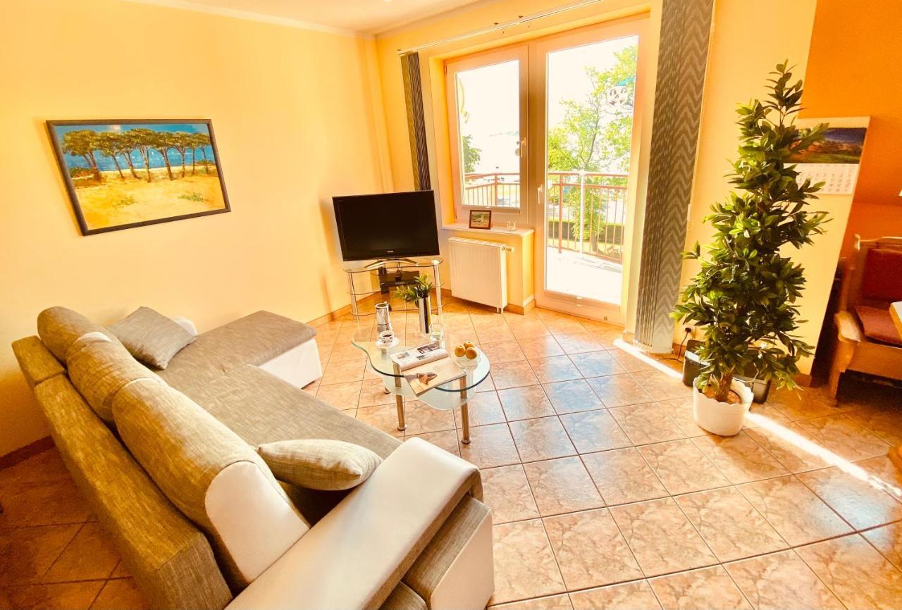 Sonnige Maisonette-Wohnung Mit Blick Auf Die Bucht Дзівнув Екстер'єр фото